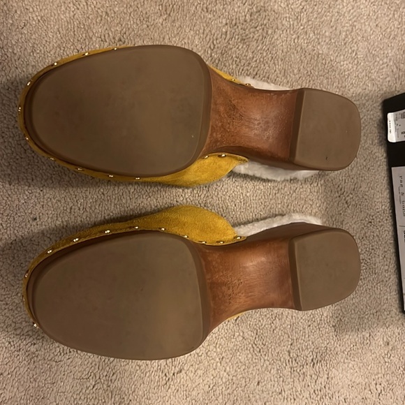 Rag & Bone Mara Clog dark yellow suede. Size 37 - Picture 3 of 4